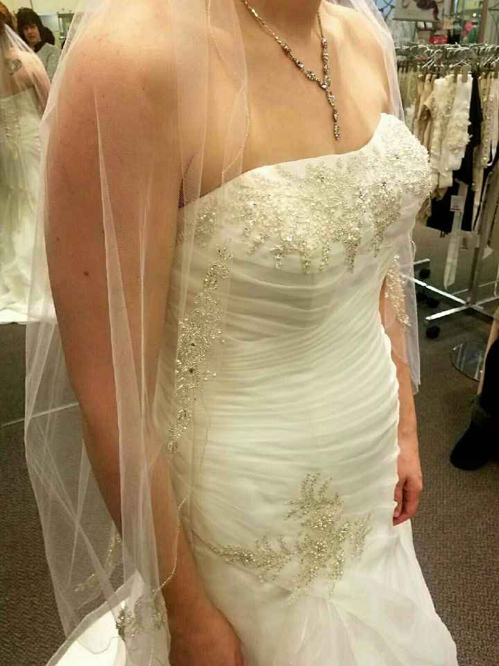 Doe this dress really go with my boots?