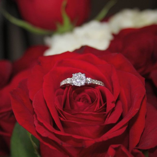 Brides of 2022! Show us your ring! 7