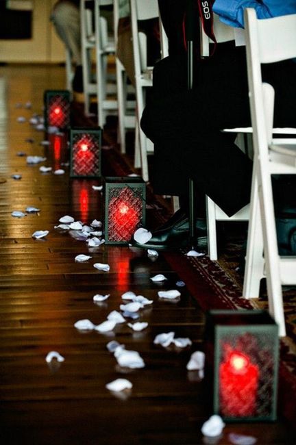 These are a few of the decorations that I've come across on Pinterest for my gothic "interview With a Vampire" wedding that I'm so going to recreate t 11