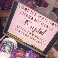 Uniform labels or no labels?