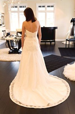 Lets see those dresses ladies!!!