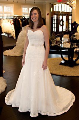 Trying on MY dress TODAY! (Update with Pics)