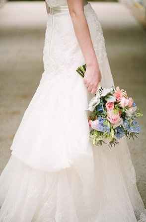 Let's see those Bridal Bouquets!!