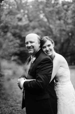 I officially have a new favorite wedding photo...