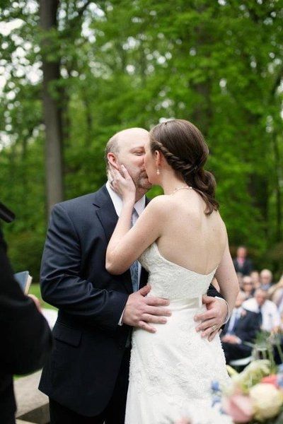 Sneak peak professional photos from our 5/5 wedding! (Updated on Page 5 with more ceremony photos)