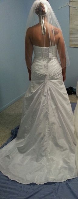 Weird OBSESSION: I love seeing brides in their ACTUAL dresses :)