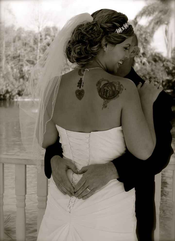 Finally have my wedding pics :) **PIC heavy**