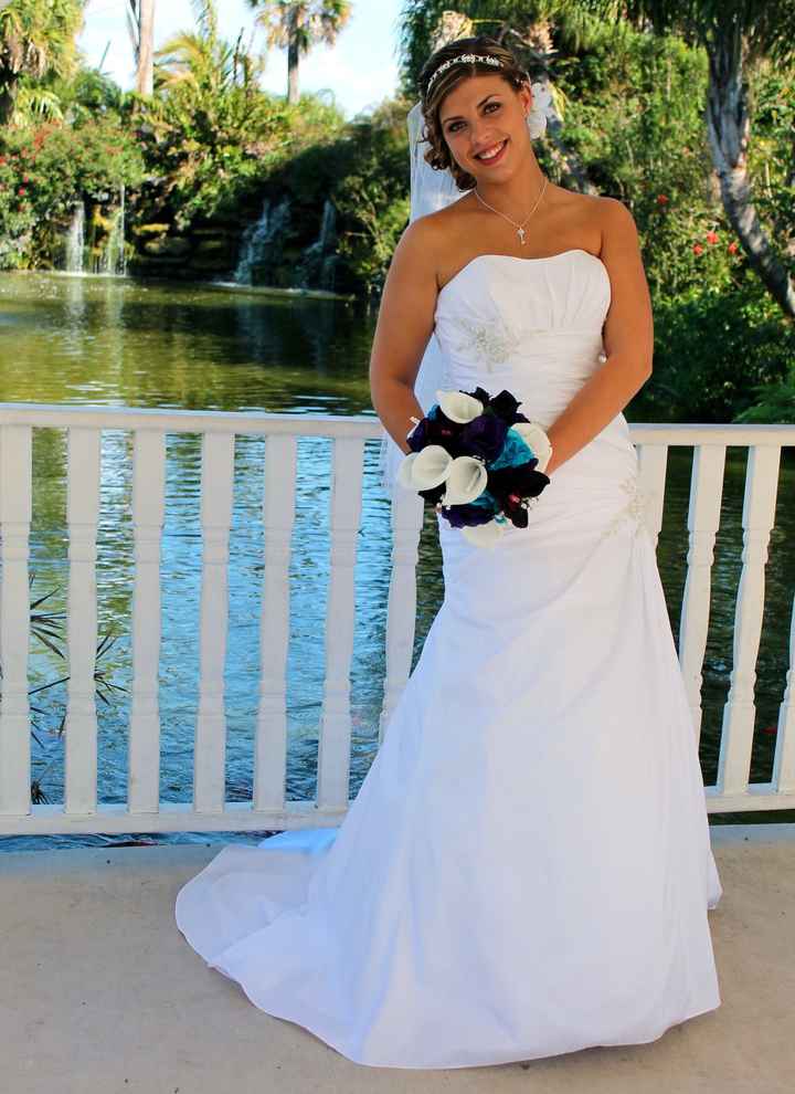 Dress Dress!!! I love my dress! What's yours look like? SHARE