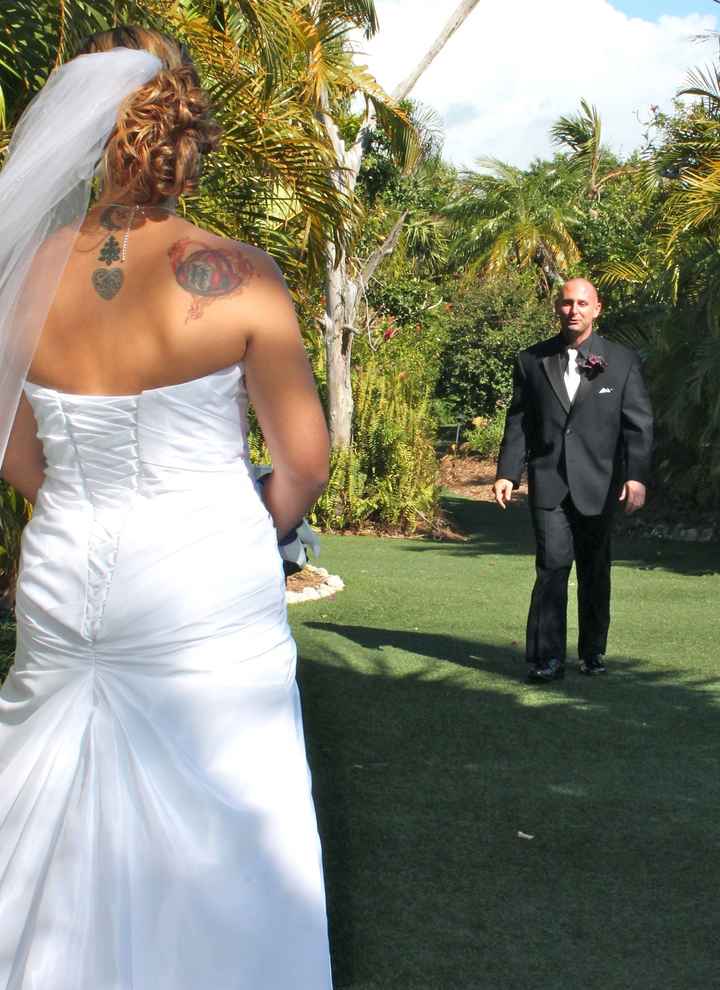 Hey already married ladies First Look Pics
