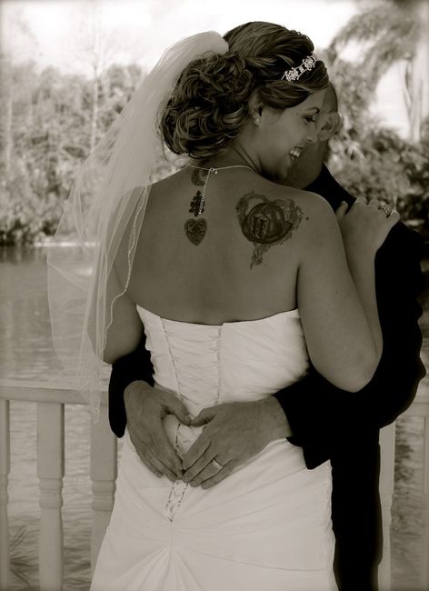 Finally have my wedding pics :) **PIC heavy**