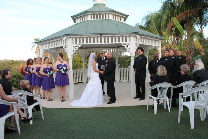 Finally have my wedding pics :) **PIC heavy**
