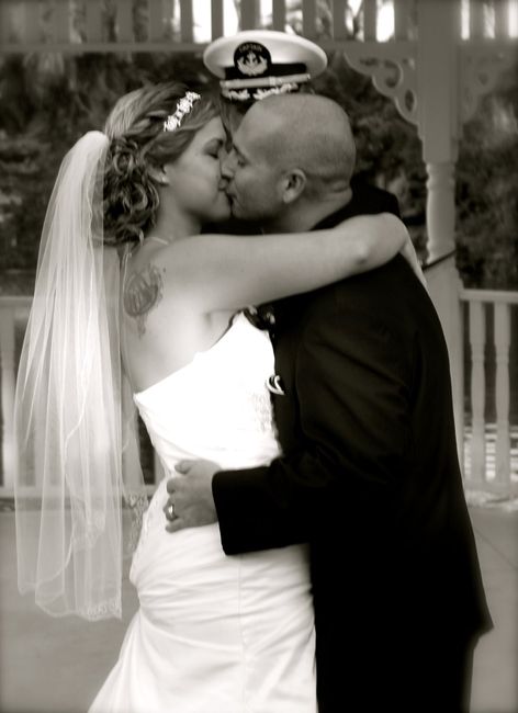 Finally have my wedding pics :) **PIC heavy**