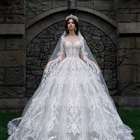 Is a red dress too much ? - 1