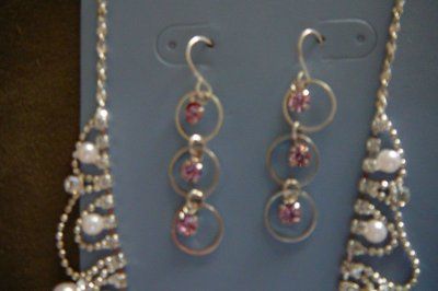 Colored Bridal Jewelry... who's doing this? *PICS*