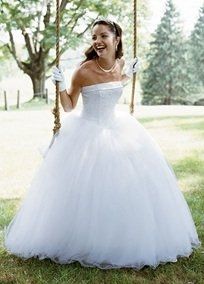 Anyone have pics of the dresses you said no to?