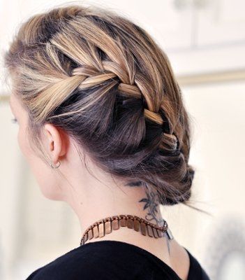 Re thinking my hairstyle.. opinions/suggestions please! *PICS*