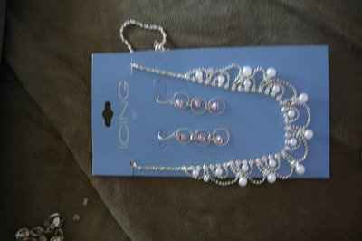 Colored Bridal Jewelry... who's doing this? *PICS*