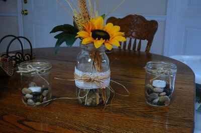 Another centerpiece idea! *PICS* *Updated picture in comments*