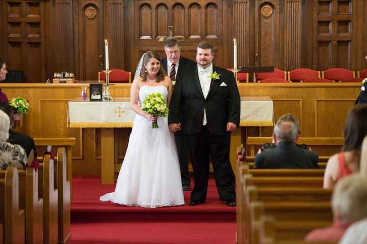Back and Married!!!! (with Pro Pics)