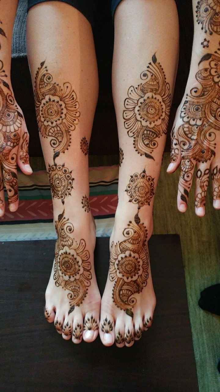 Henna tattoos