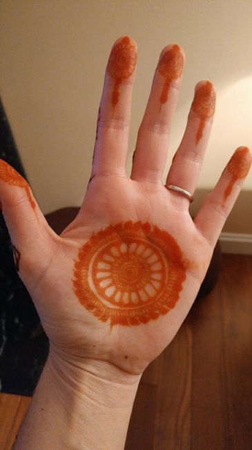 Henna tattoos