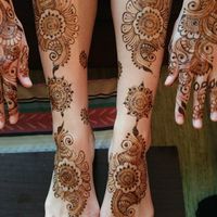 Henna tattoos