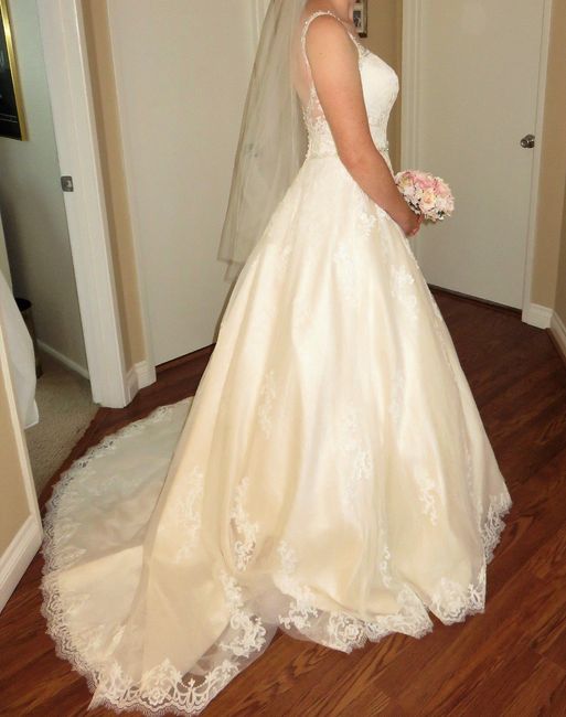 Can i see what your wedding dress looks on you as a size 8-10? 11