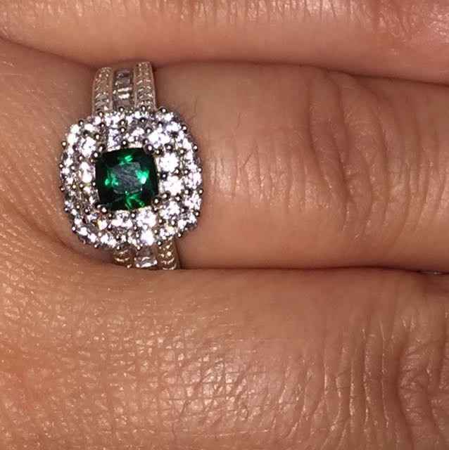 Show me your non-traditional rings!