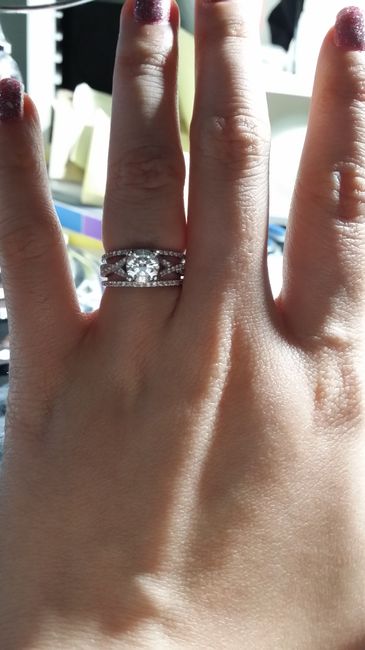 Let's make our long Friday afternoons better with some dress and rings!!'