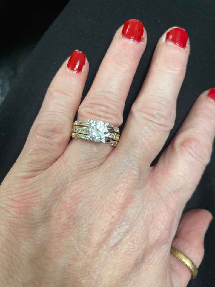 Brides of 2022! Show us your ring! - 1