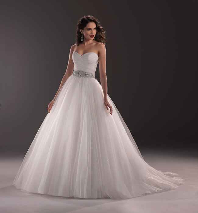 drooling over dresses!