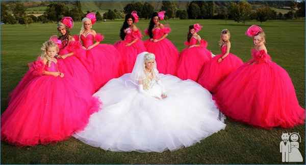 Google "funny wedding pic" or "horrible wedding pic" and post your favorite that popped up!