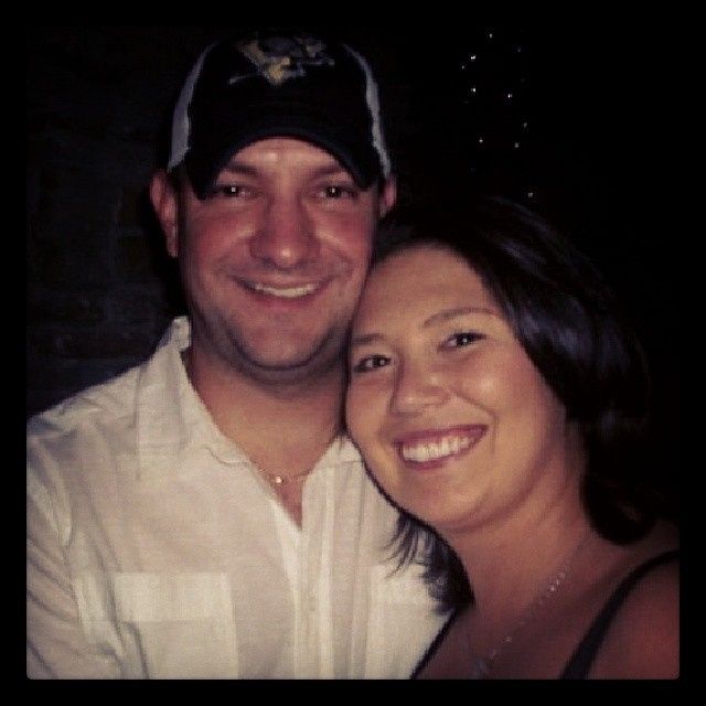 *Spin off* Fit Brides TBT post. Do any of you have your first picture with FH?!