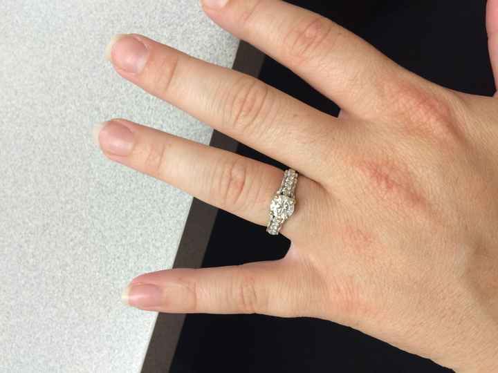 Twist on the ol' Ring Pics!