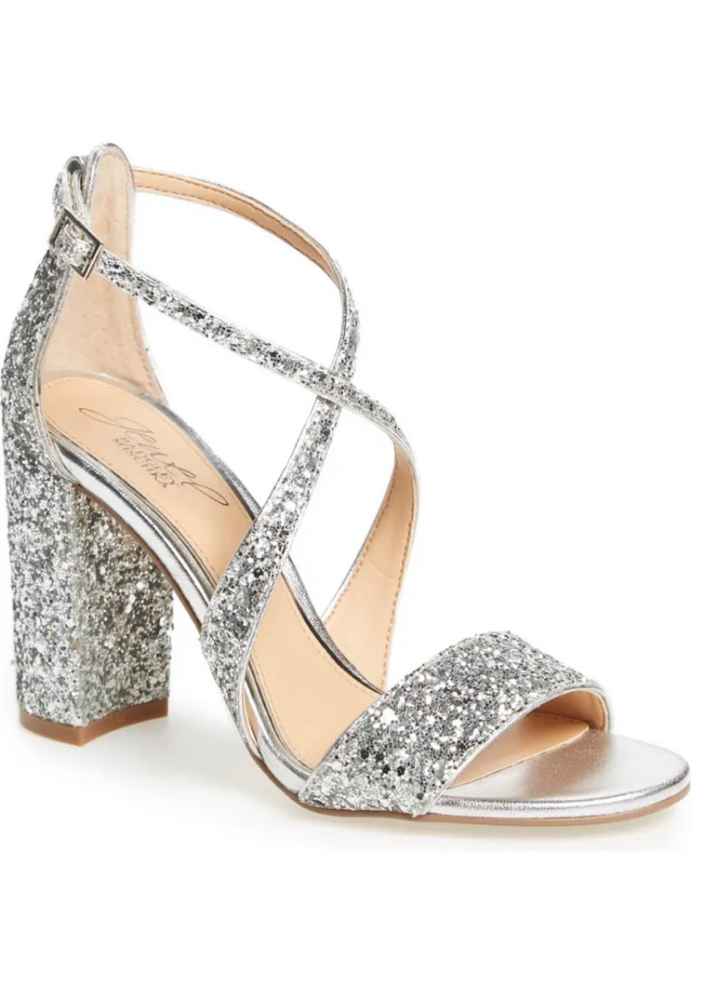 Show me your shoes! - 1