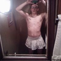 POST pics of your dress, your flowers, your man,  friend lighting cig of a tiki torch & your boobs!