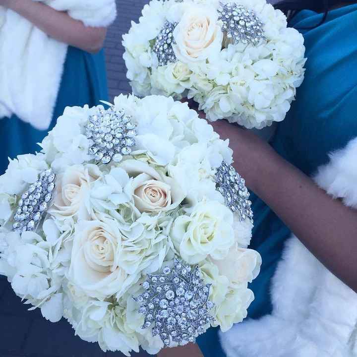 Brooches For Bouquet As An Accent