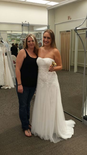 Said Yes! First Time Dress Advice (Pic Heavy)