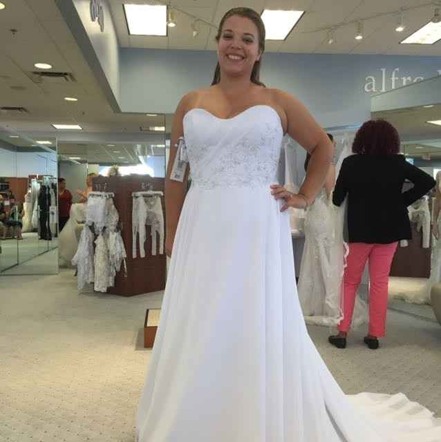 Brides with curves!