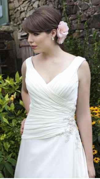 Nothing looks good on me dress wise - 2