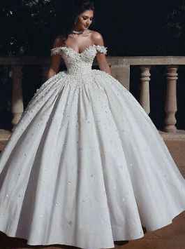 i hate my altered wedding dress!! 😭 4