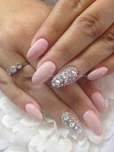 Wedding nails