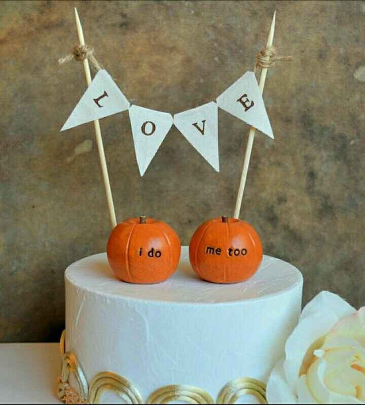 Cake topper