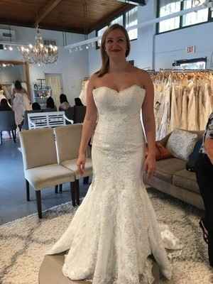Let's see your lace wedding dresses!