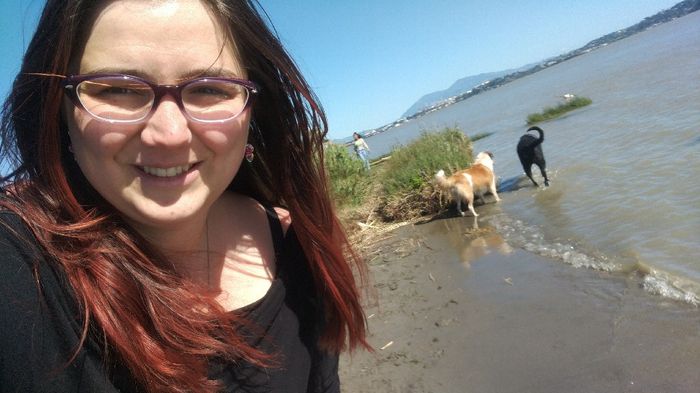 Can't decide if i should re-dye my hair red for my June 8th wedding - 3