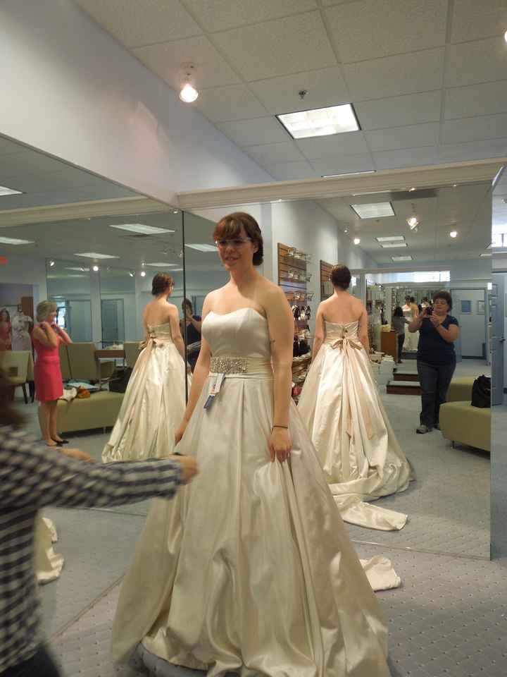 Dress Dress!!! I love my dress! What's yours look like? SHARE