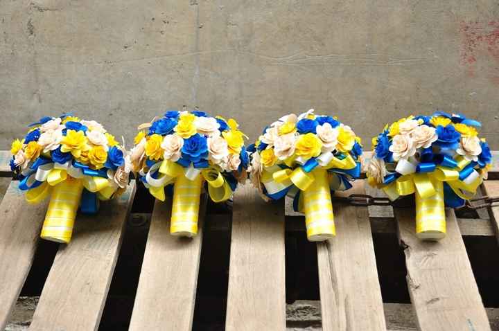 Bridemaids Bouquets - Opinions and Share Yours!