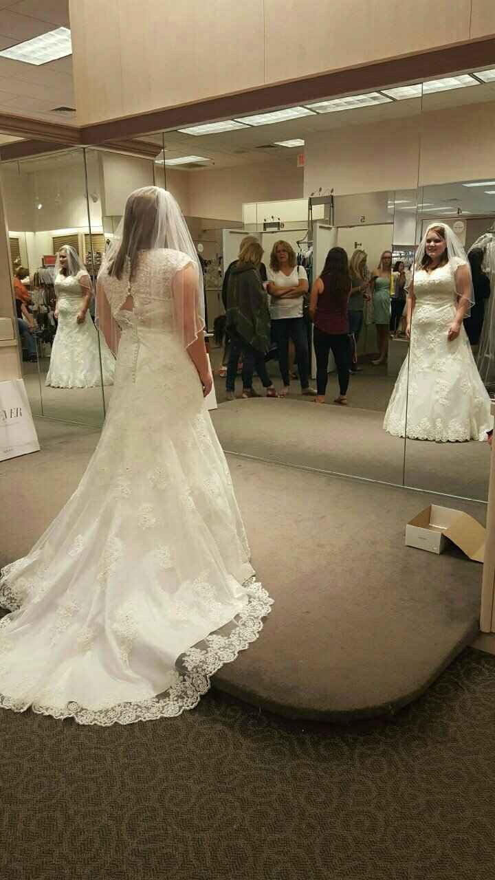 Dressing shopping and found the one!!