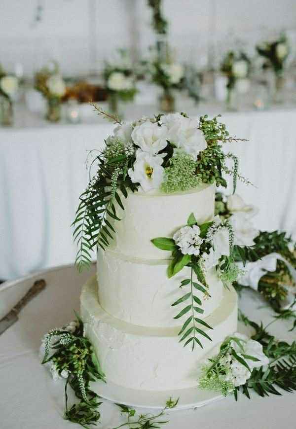 Wedding cake greenery - 1