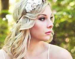 Does tiara go with my dress? UPDATE?